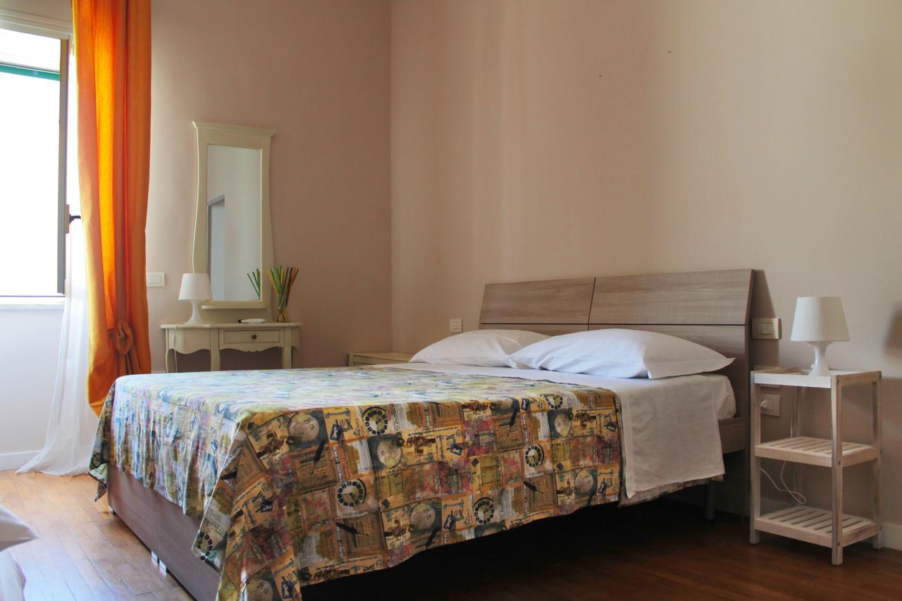 Bed & Breakfast Vesuviane 'e Belle 'mbriane Naples